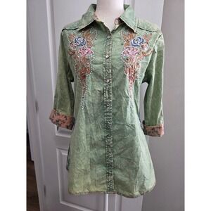 ROAR Women L Laguna Green Western Snap Shirt Embellished Bling Acid Wash Cowgirl